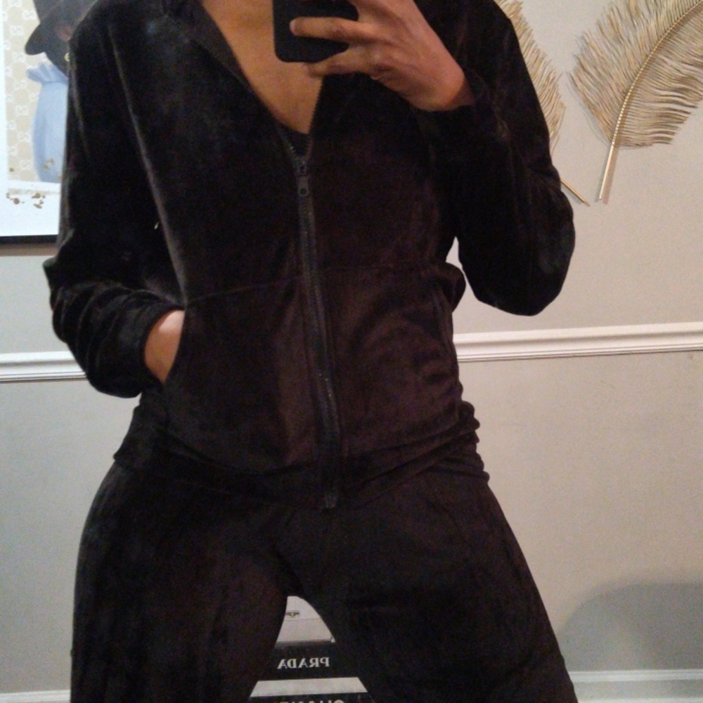Zip Hoodie Velour Track Suit Set- Black ๐ค - Picture 6 of 11
